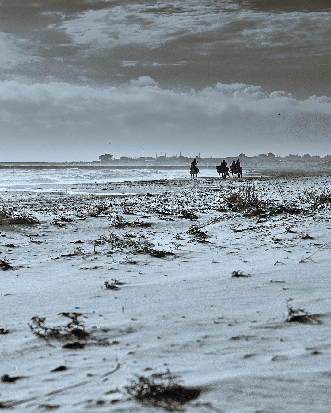 Only Forward, Missing Nothing